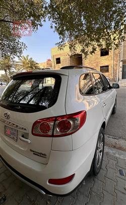 هيونداي سانتافي